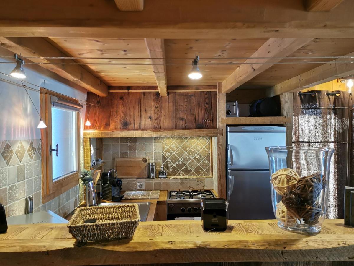 Petit Chalet Individuel De Caractere 梅杰夫 外观 照片