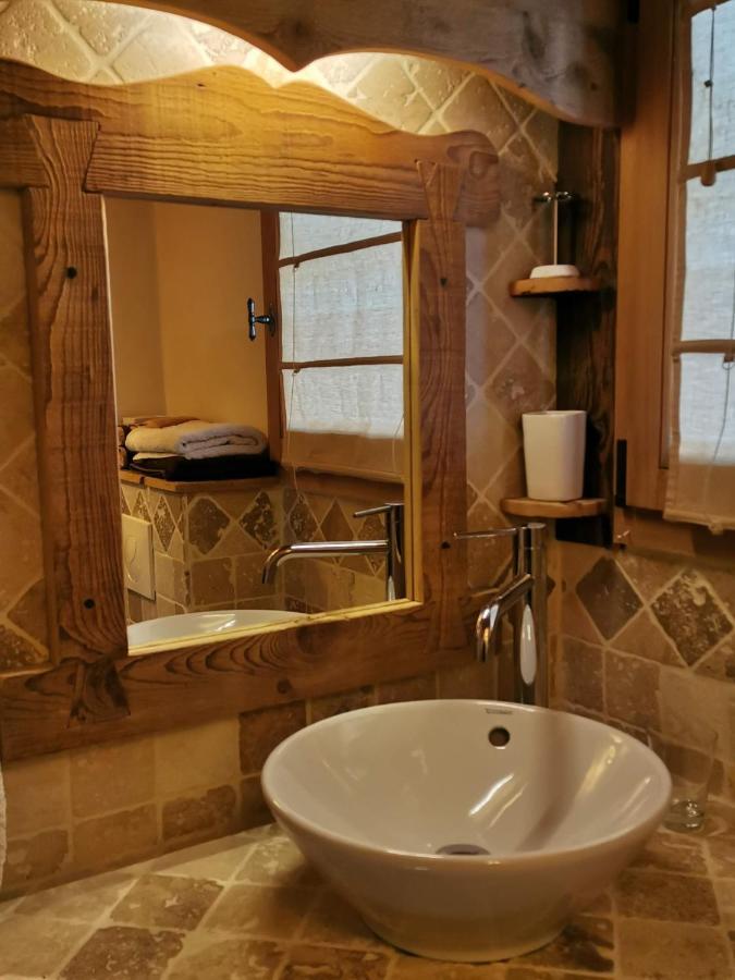 Petit Chalet Individuel De Caractere 梅杰夫 外观 照片